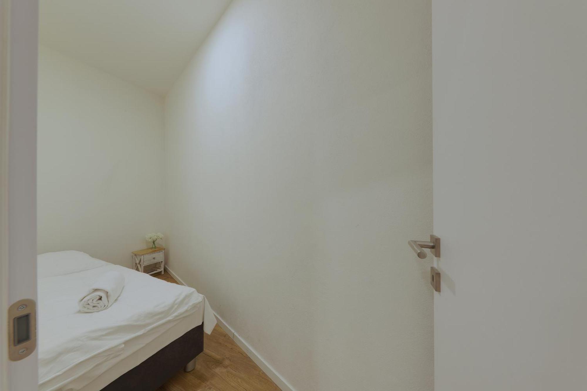 Shone Old Town 2 Bedroom Apartament *